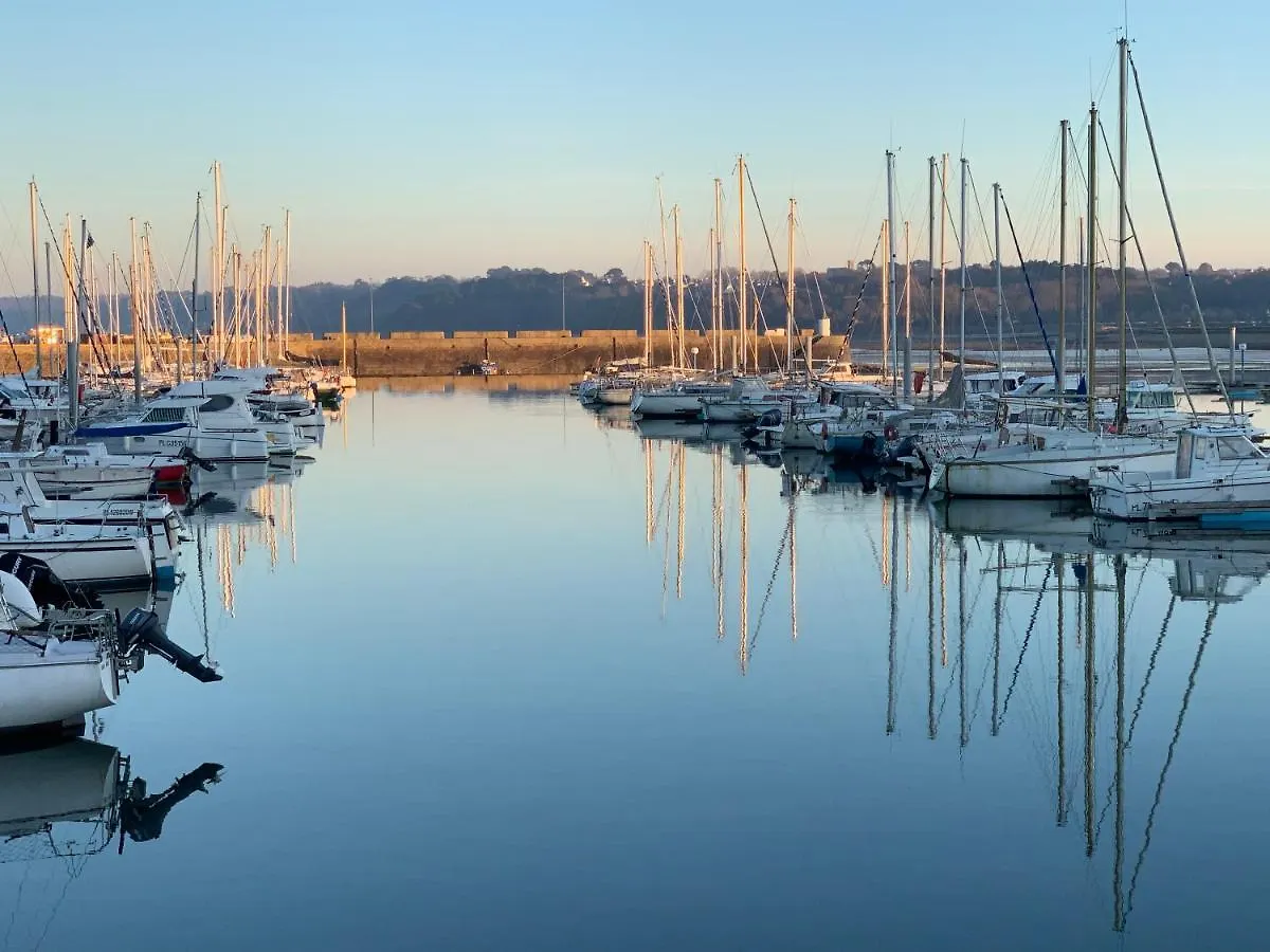 Apartment Gite Independant Dans Une Villa -Vue Et Acces Direct Mer - Avec 3 Chambres Et 3 Grandes Terrasses Perros-Guirec France