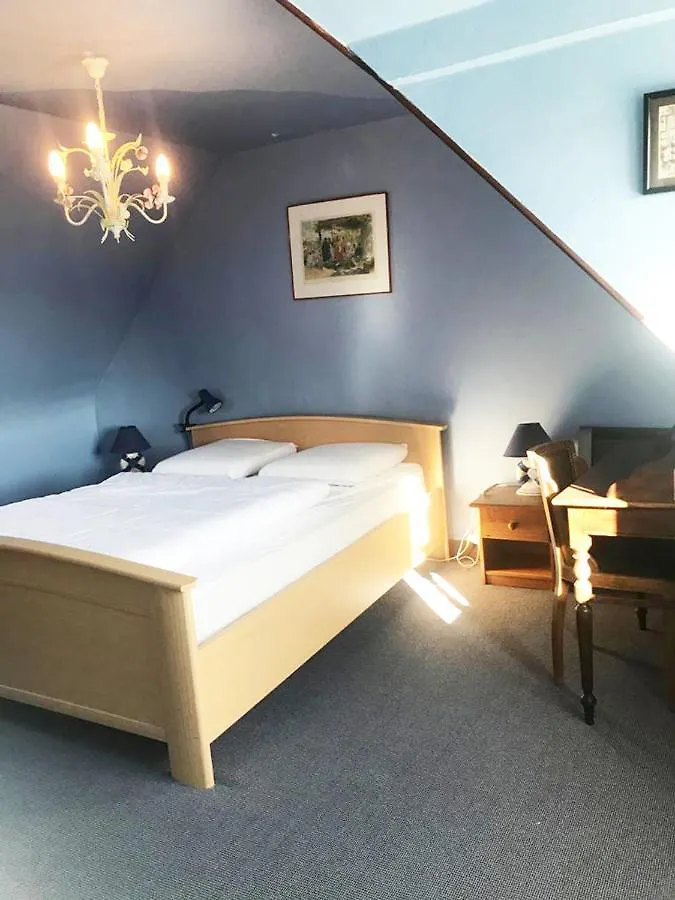 Gite Independant Dans Une Villa -Vue Et Acces Direct Mer - Avec 3 Chambres Et 3 Grandes Terrasses Perros-Guirec 0*,  France
