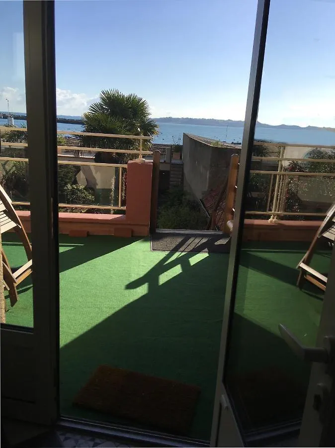 Apartment Gite Independant Dans Une Villa -Vue Et Acces Direct Mer - Avec 3 Chambres Et 3 Grandes Terrasses Perros-Guirec